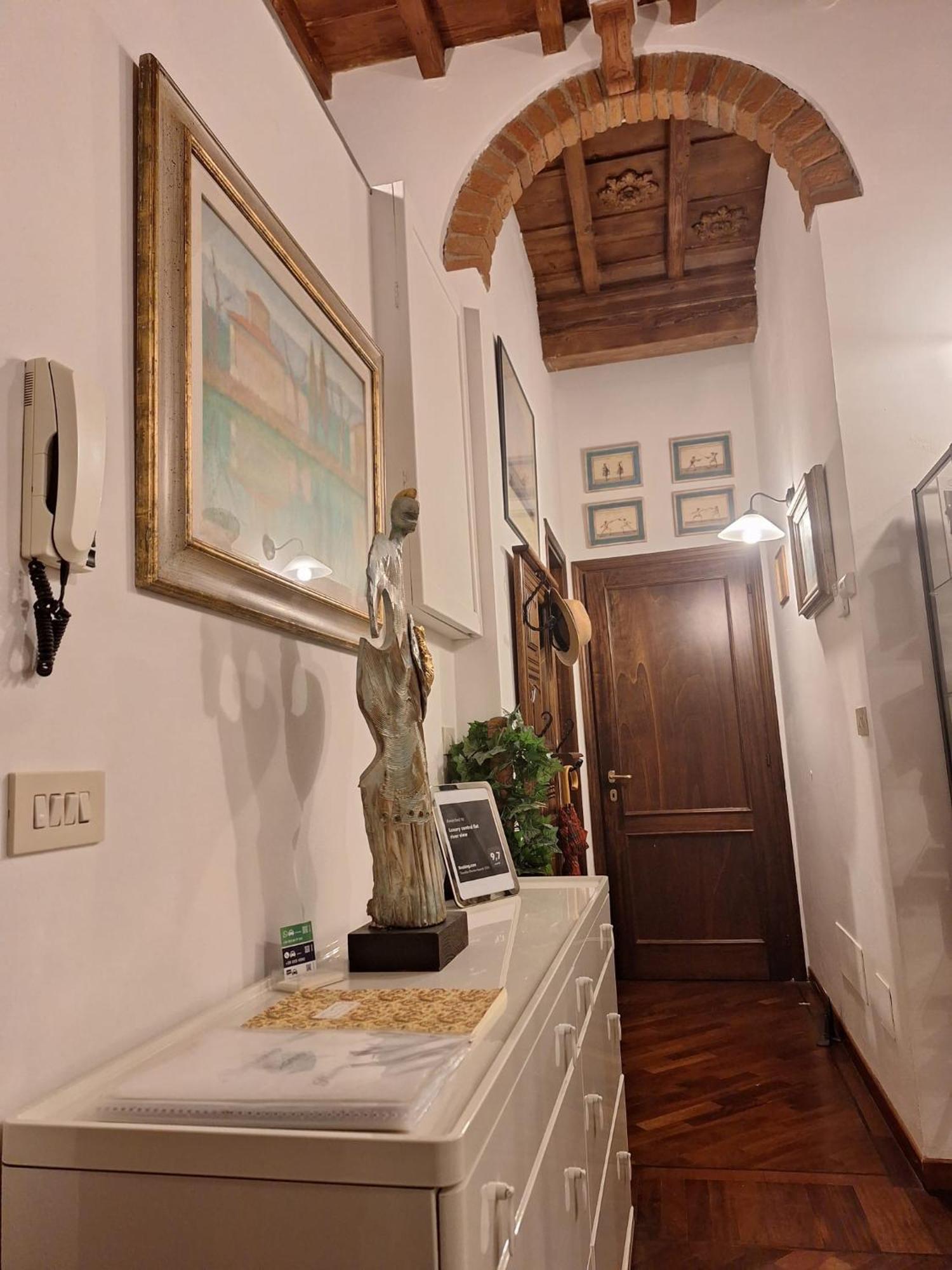 Luxury Central Flat River View Apartman Firenze Kültér fotó