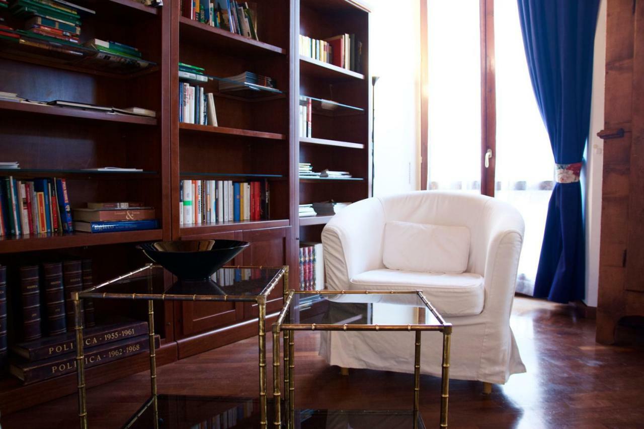 Luxury Central Flat River View Apartman Firenze Kültér fotó