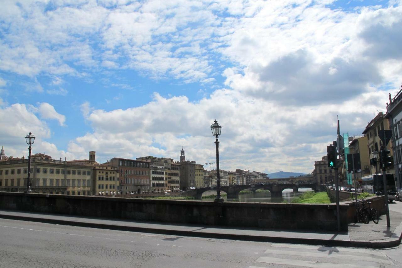 Luxury Central Flat River View Apartman Firenze Kültér fotó