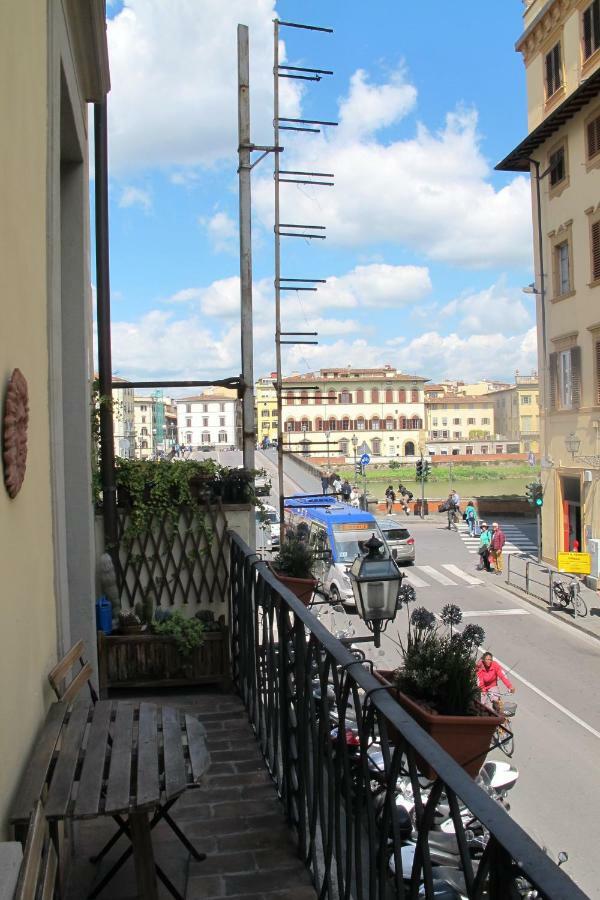 Luxury Central Flat River View Apartman Firenze Kültér fotó